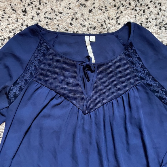 Large long sleeve navy blue blouse - Picture 2 of 5
